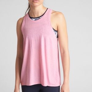 Gap-Fit Breathe Open-Back Tank Dark French Pink